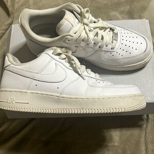 Women’s Nike AirForce 1